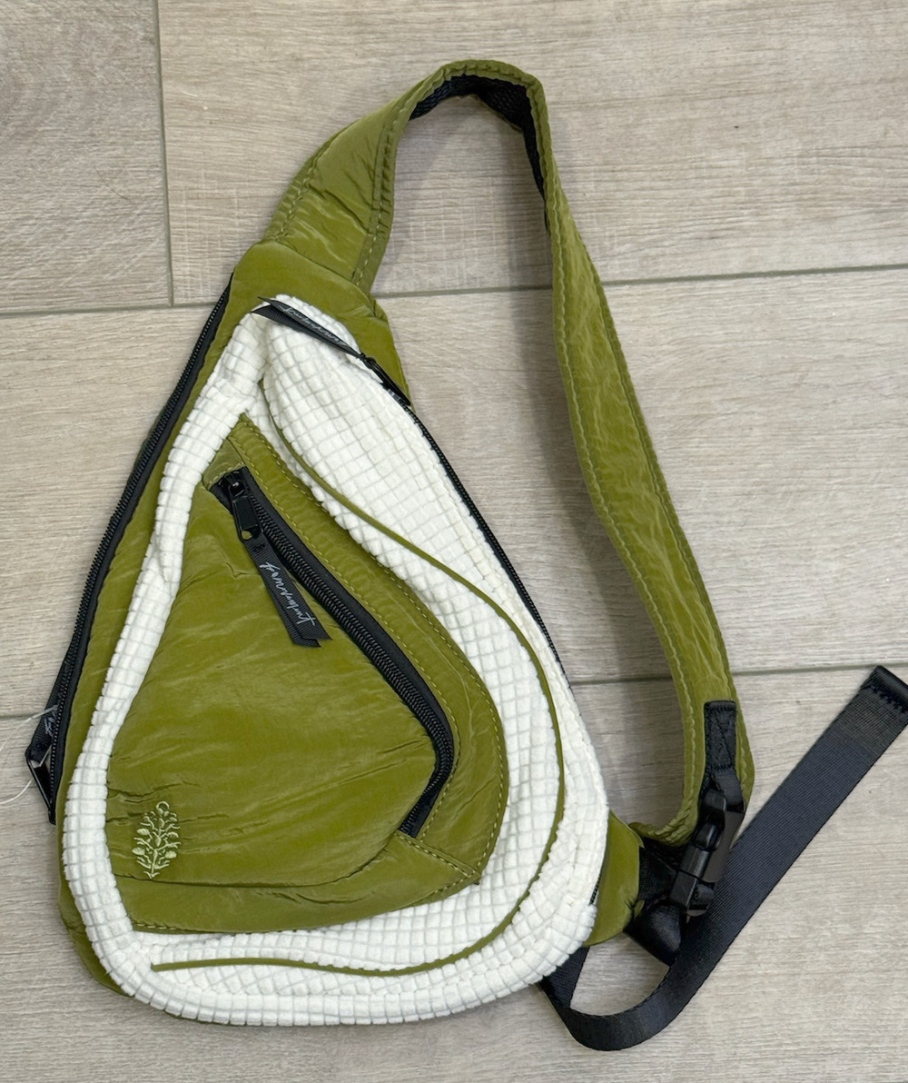 NEW FREE PEOPLE FP MOVEMENT GREEN IVORY COLD SHOULDER SLING CROSSBODY BAG